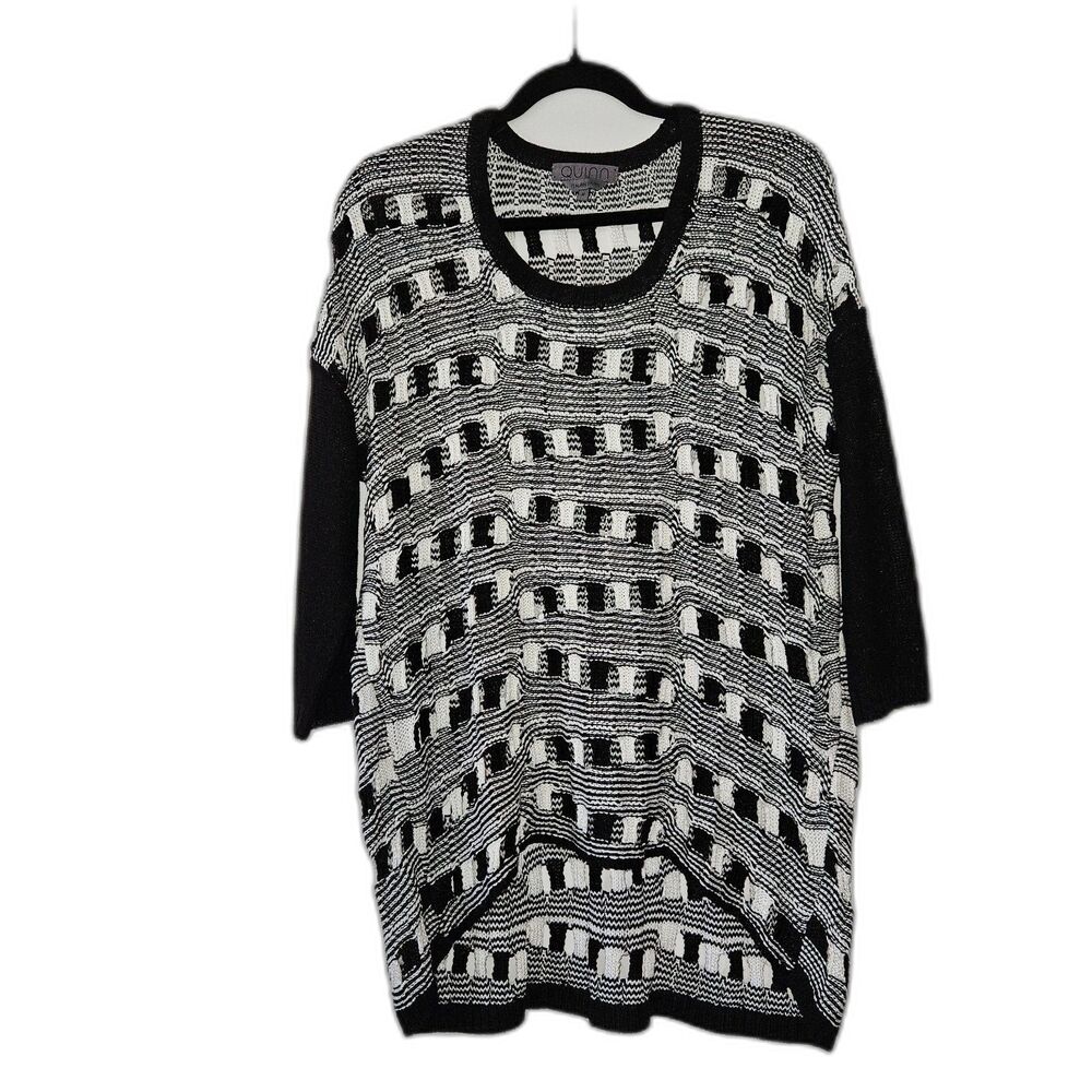 QUINN Knitted Black & White Artistic Pullover Tunic Sweater Medium